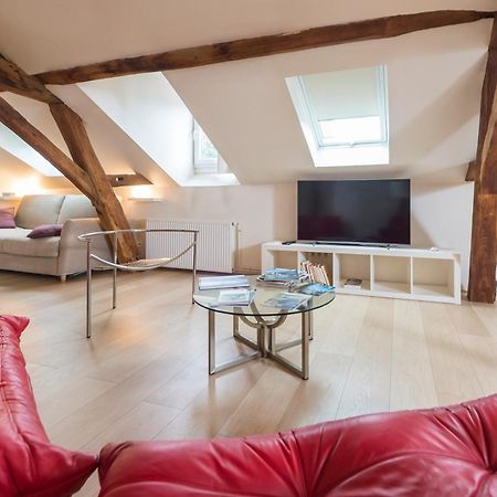 Suite Mana Ohana - Luxe Et Authenticite A 2 Pas De La Place Ducale Avec Parking Prive Charleville-Mézières Exteriér fotografie