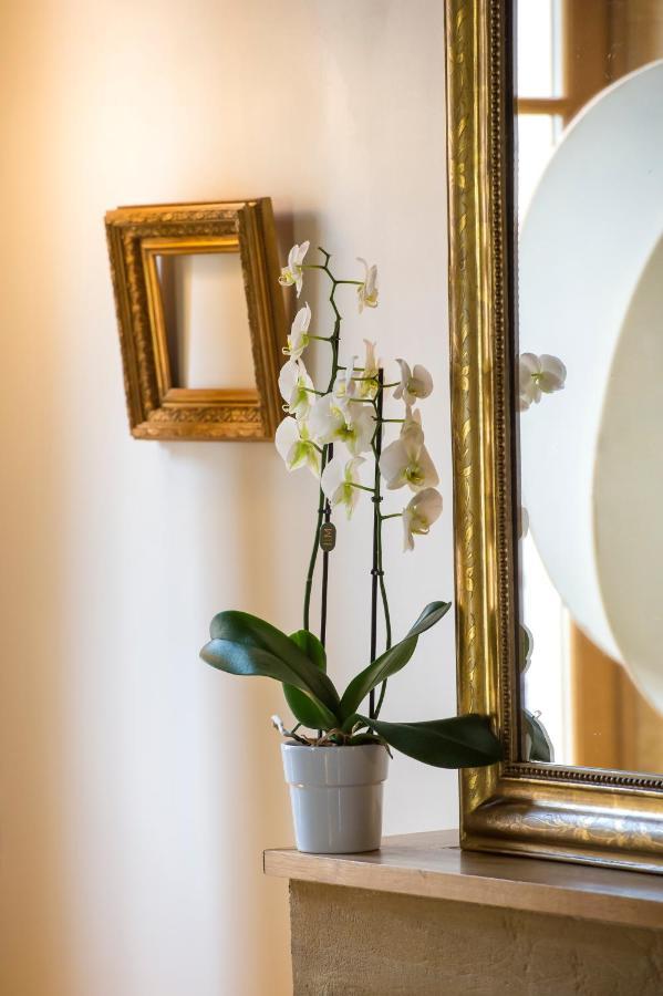 Suite Mana Ohana - Luxe Et Authenticite A 2 Pas De La Place Ducale Avec Parking Prive Charleville-Mézières Exteriér fotografie