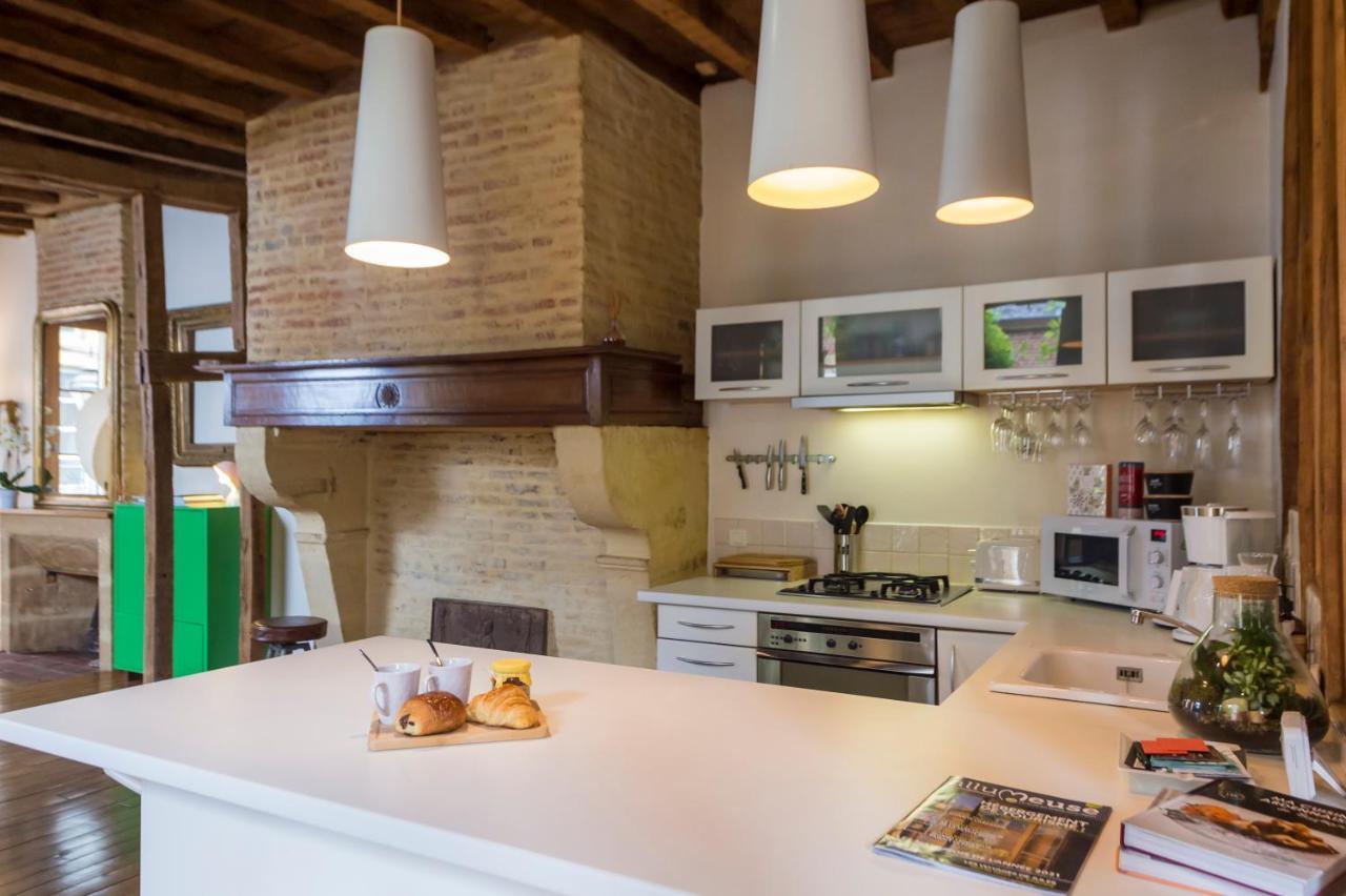 Suite Mana Ohana - Luxe Et Authenticite A 2 Pas De La Place Ducale Avec Parking Prive Charleville-Mézières Exteriér fotografie