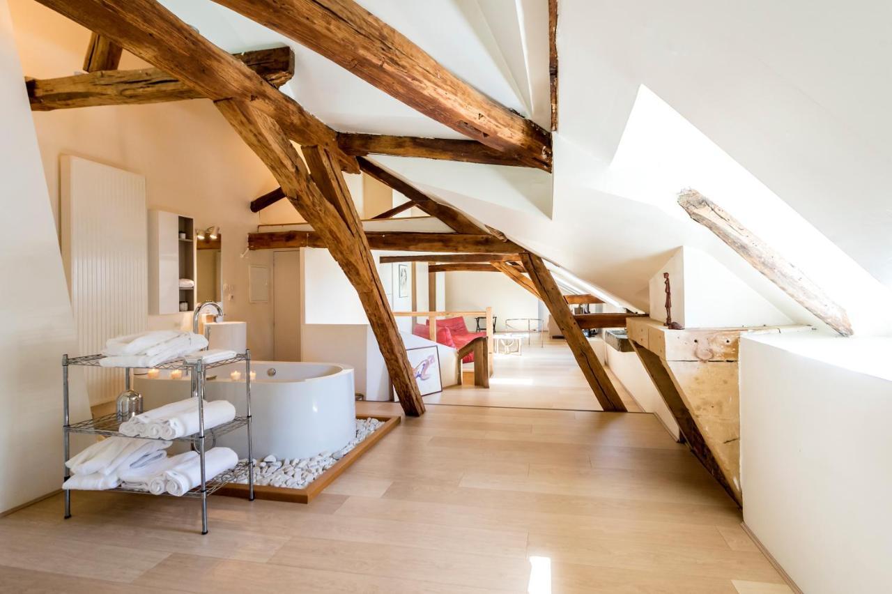 Suite Mana Ohana - Luxe Et Authenticite A 2 Pas De La Place Ducale Avec Parking Prive Charleville-Mézières Exteriér fotografie