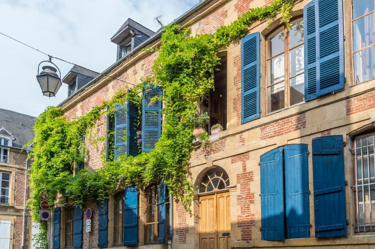 Suite Mana Ohana - Luxe Et Authenticite A 2 Pas De La Place Ducale Avec Parking Prive Charleville-Mézières Exteriér fotografie